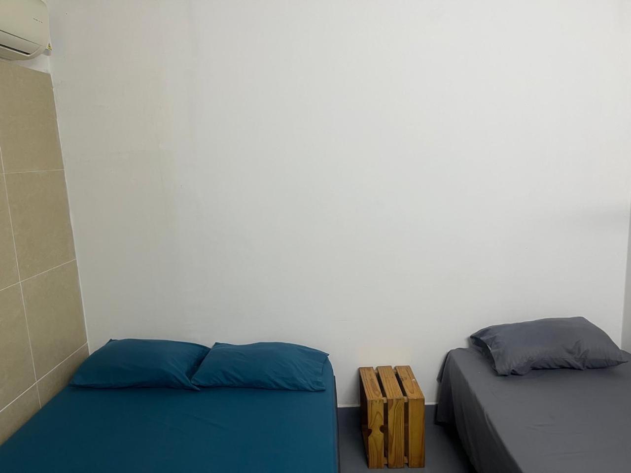 Habitación en casa particular Cerca De La Playa 203